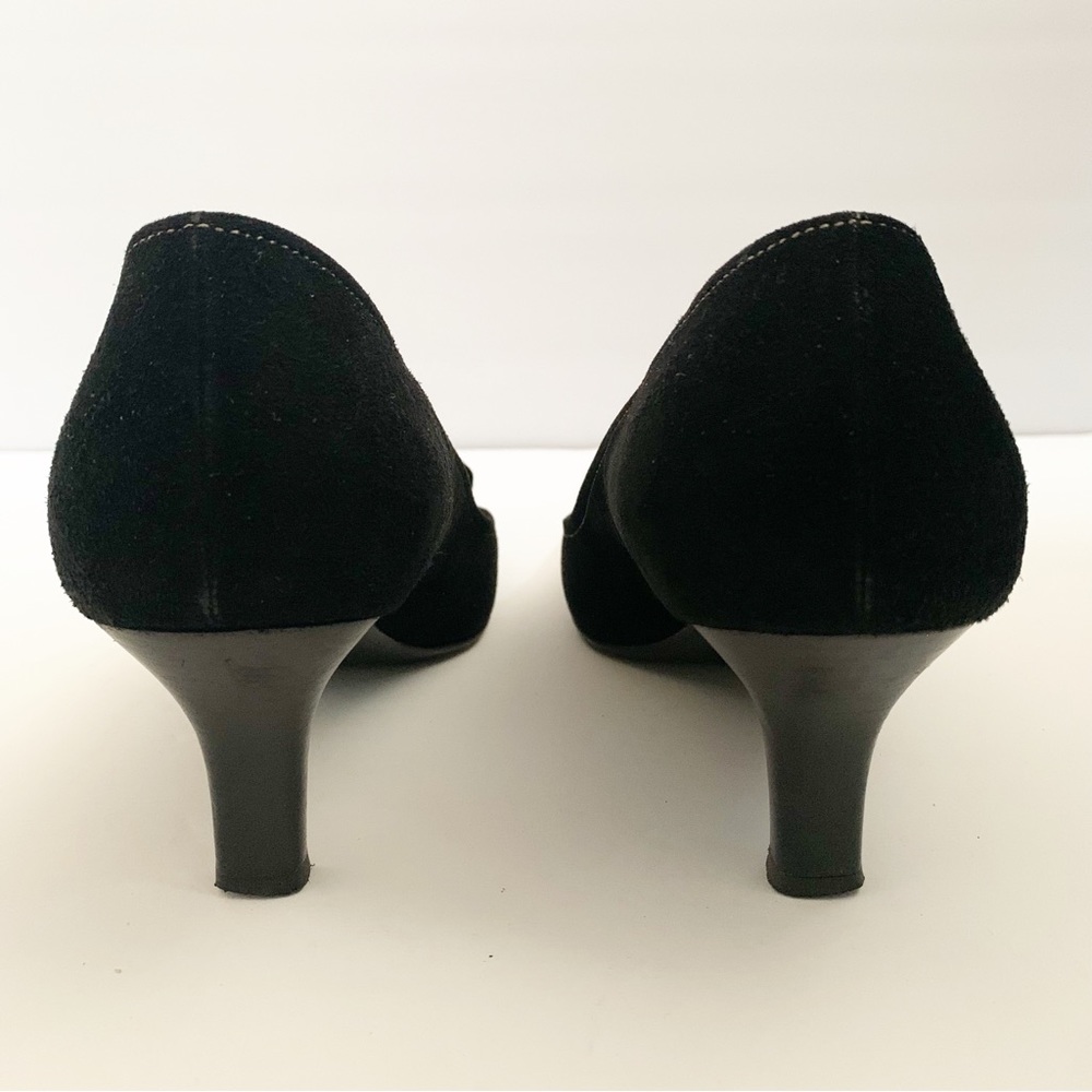 VINTAGE PRADA SUEDE POINTY PLAQUE KITTEN HEEL - Picture 6 of 11
